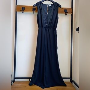 Sienna Sky Jumpsuit - Small - only worn twice - Black Sleeveless